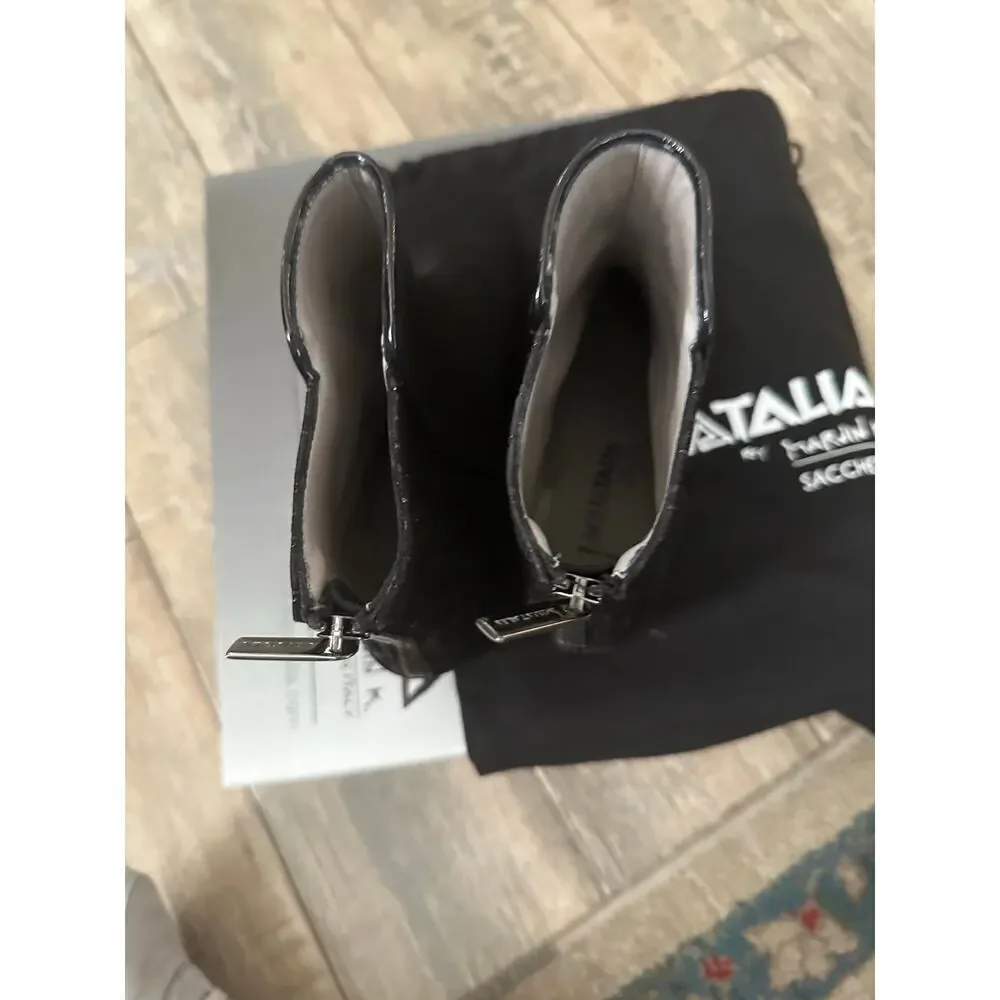 NWT Aquatalia Women's Black Suede Leather Wedge Heels Chelsea Boots Size 7